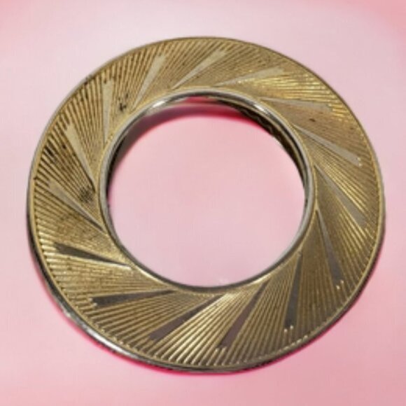 Vintage Lieba USA Gold Tone Wreath Circle Dress Clip, Scarf Clip, Scarf … - Picture 2 of 10